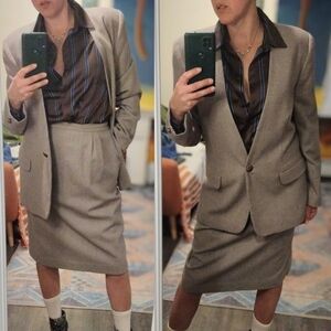 Vintage Barclay Square Women's skirt suit, size 14(but fits me size 8)